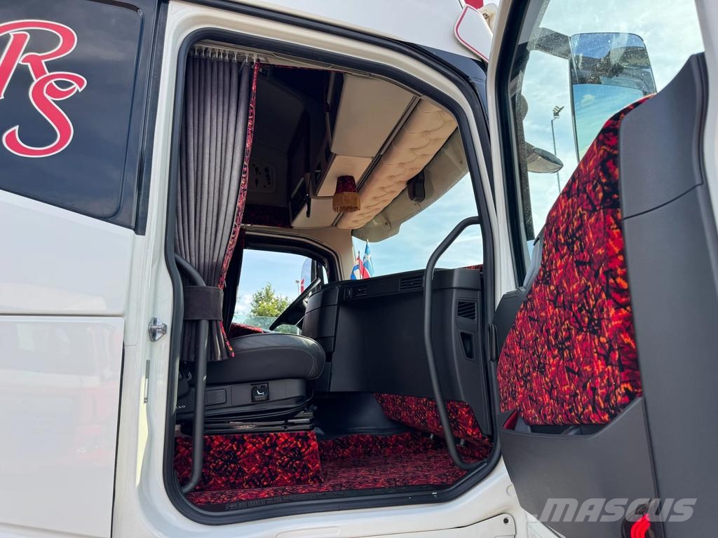 Volvo FH 500 Globetrotter XL Special / Full Air / Euro 6 Camiones tractor