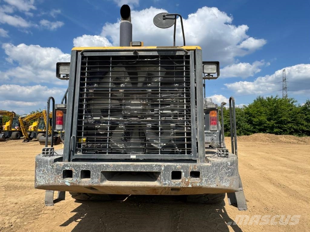 Komatsu WA600-6 ** BJ. 2016 ** 21000H/ Motor neu überholt Rataslaadurid