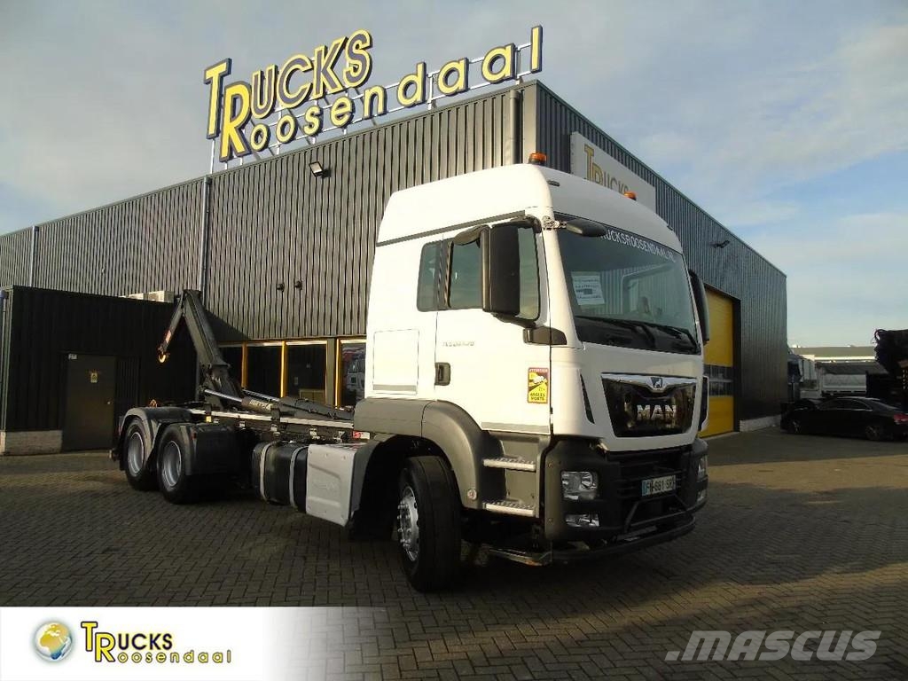 MAN TGS 28.470 + 20T hook + 6x2 Camiones polibrazo