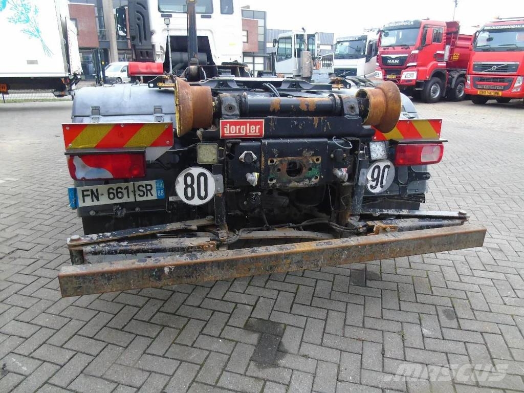 MAN TGS 28.470 + 20T hook + 6x2 Camiones polibrazo