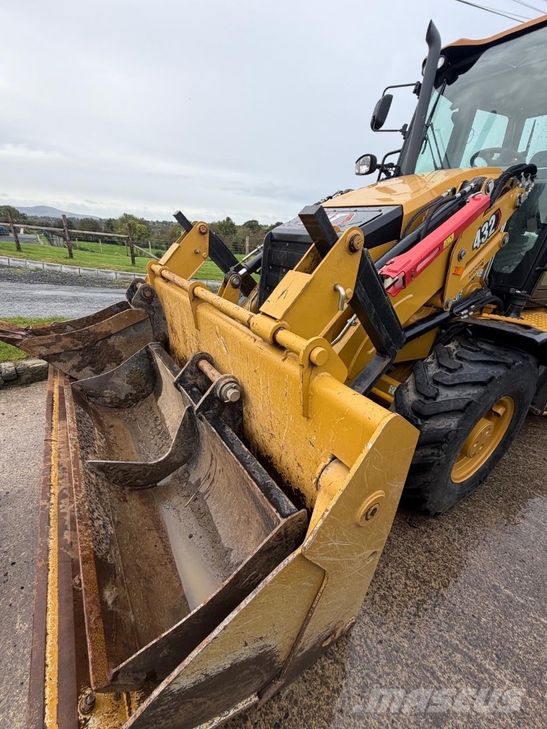 CAT 432 Kaivurikuormaajat