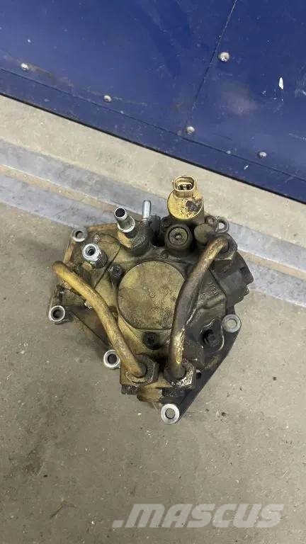 CAT brandstof pomp + common rail leiding D8T motor 368 محركات