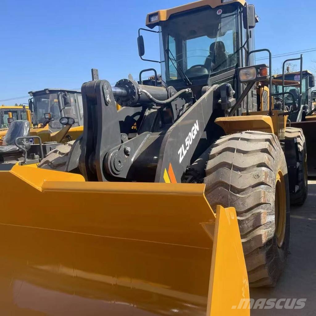 XCMG ZL 50 GN Фронтальные погрузчики