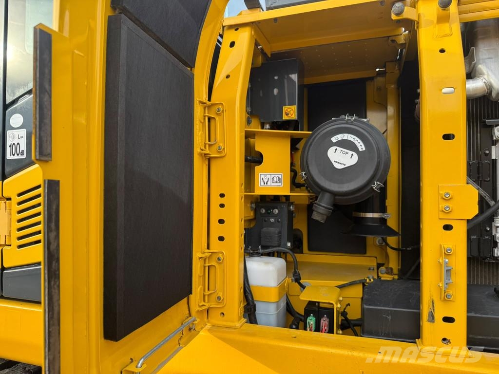 Komatsu PC210 LC-11 . Raupenbagger