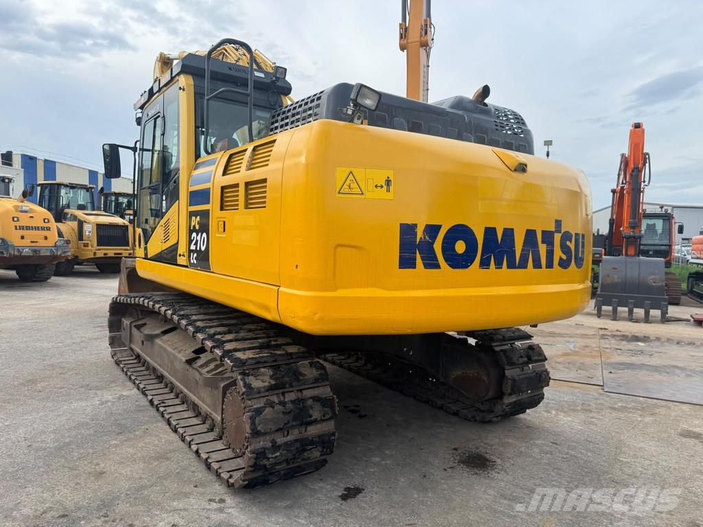 Komatsu PC210 LC-11 . Raupenbagger
