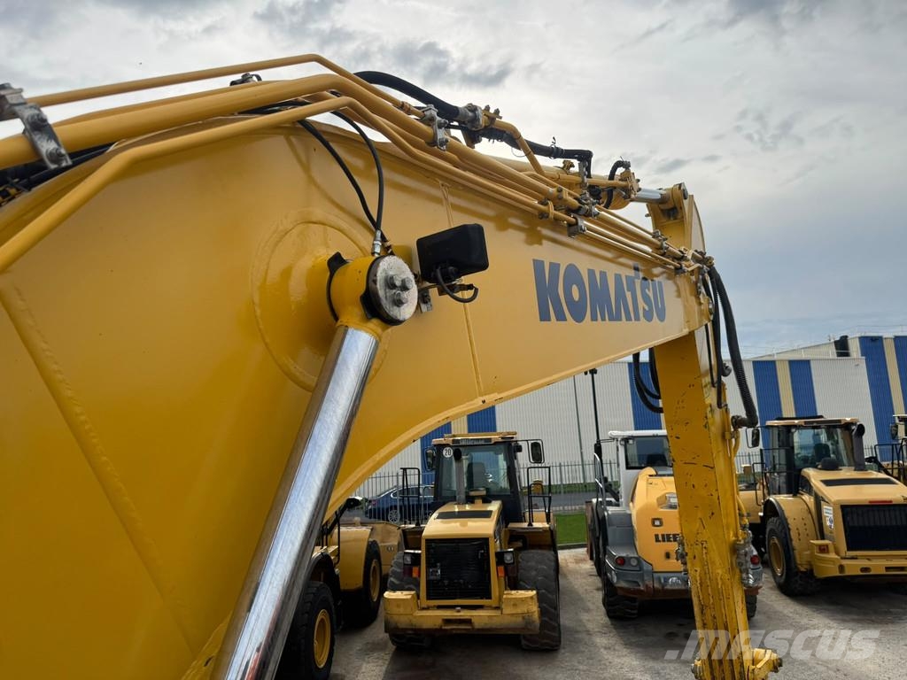 Komatsu PC210 LC-11 . Raupenbagger