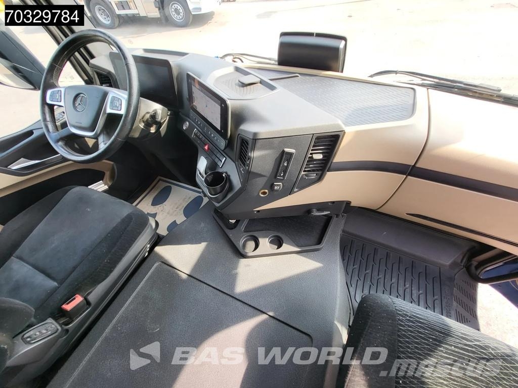 Mercedes-Benz Actros 1846 4X2 ClassicSpace Retarder Hydraulik AC Vetopöytäautot