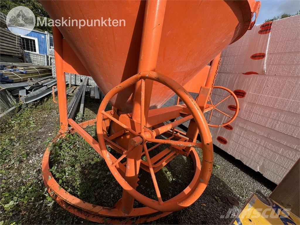 Eichinger Betongsilo 1013H.14 1500L Pavimentadoras de concreto