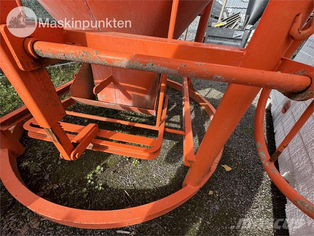 Eichinger Betongsilo 1013H.14 1500L Pavimentadoras de concreto
