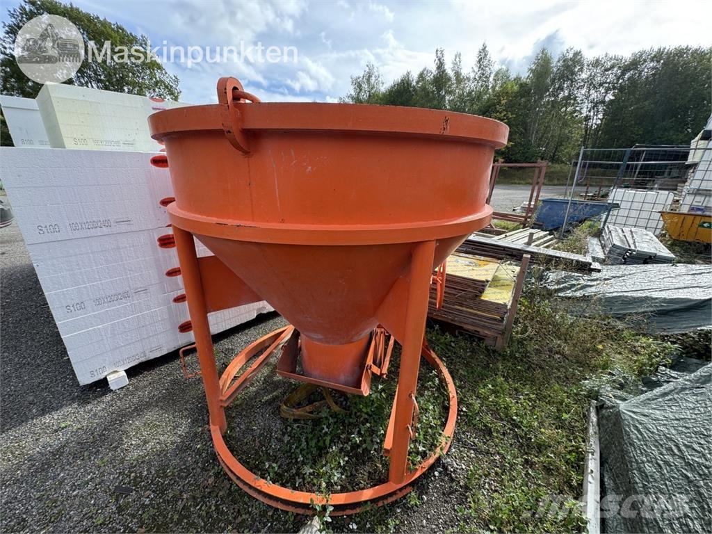 Eichinger Betongsilo 1013H.14 1500L Pavimentadoras de concreto