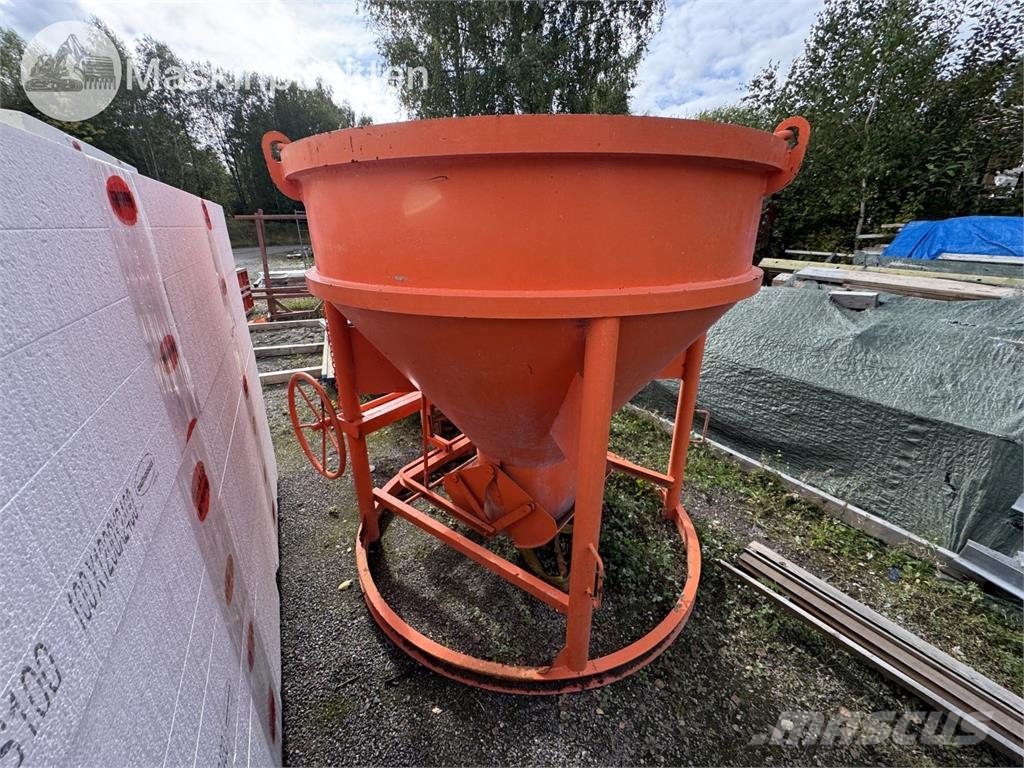 Eichinger Betongsilo 1013H.14 1500L Pavimentadoras de concreto