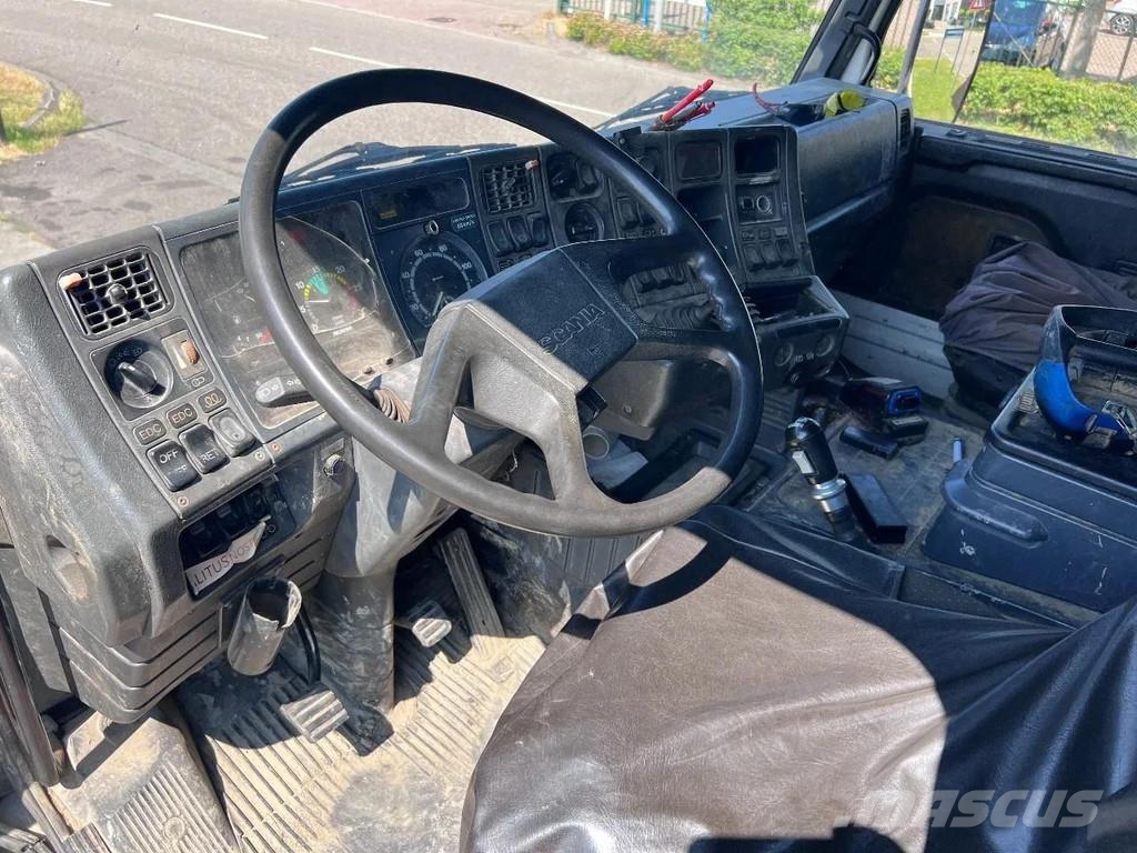 Scania R143-500 V8 6X4 - MANUAL GEARBOX Camiones de cama baja