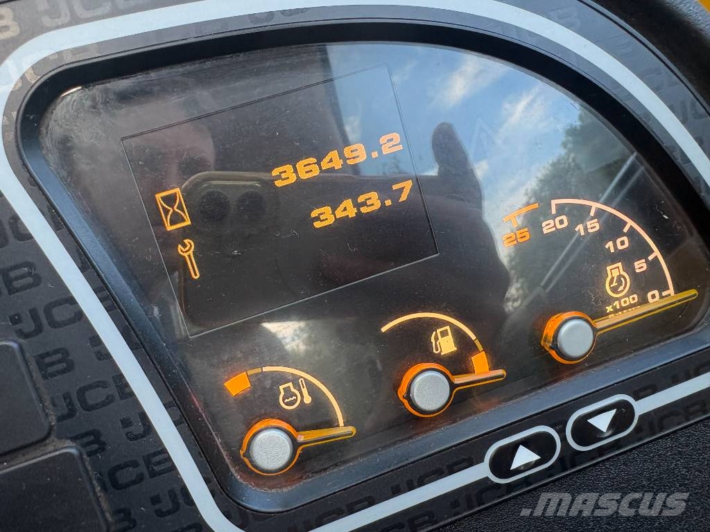 JCB 540-140 Teleszkópos rakodók