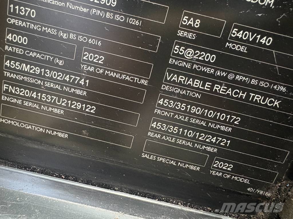 JCB 540-140 Teleszkópos rakodók