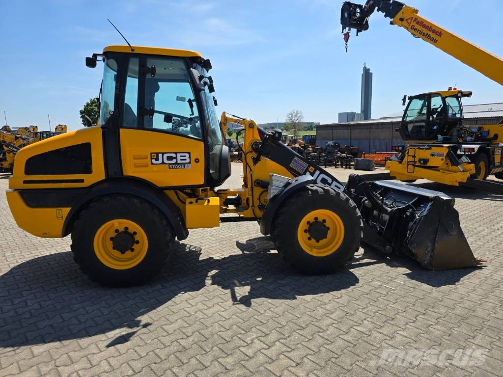 JCB 409SV Фронтальные погрузчики
