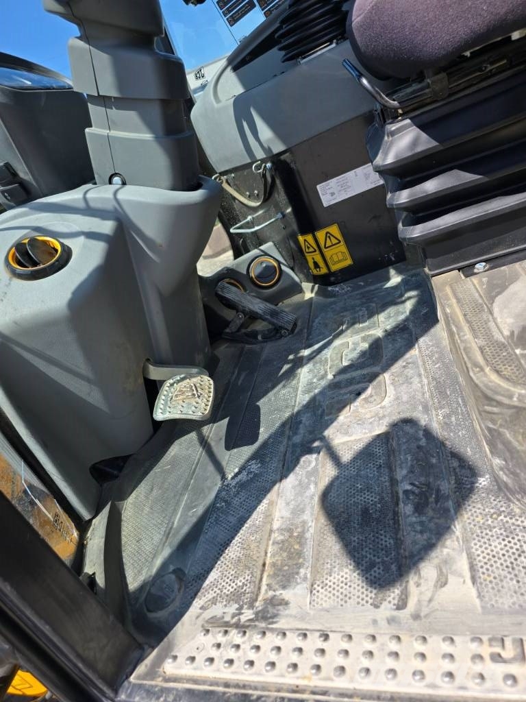 JCB 409SV Фронтальные погрузчики