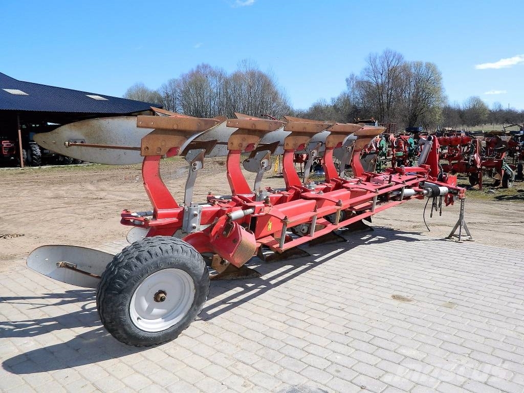 Massey Ferguson 735 AX Aratri reversibili