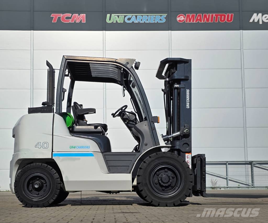UniCarriers J2F4F40   FG40NT GX-40 DEMO شاحنات LPG