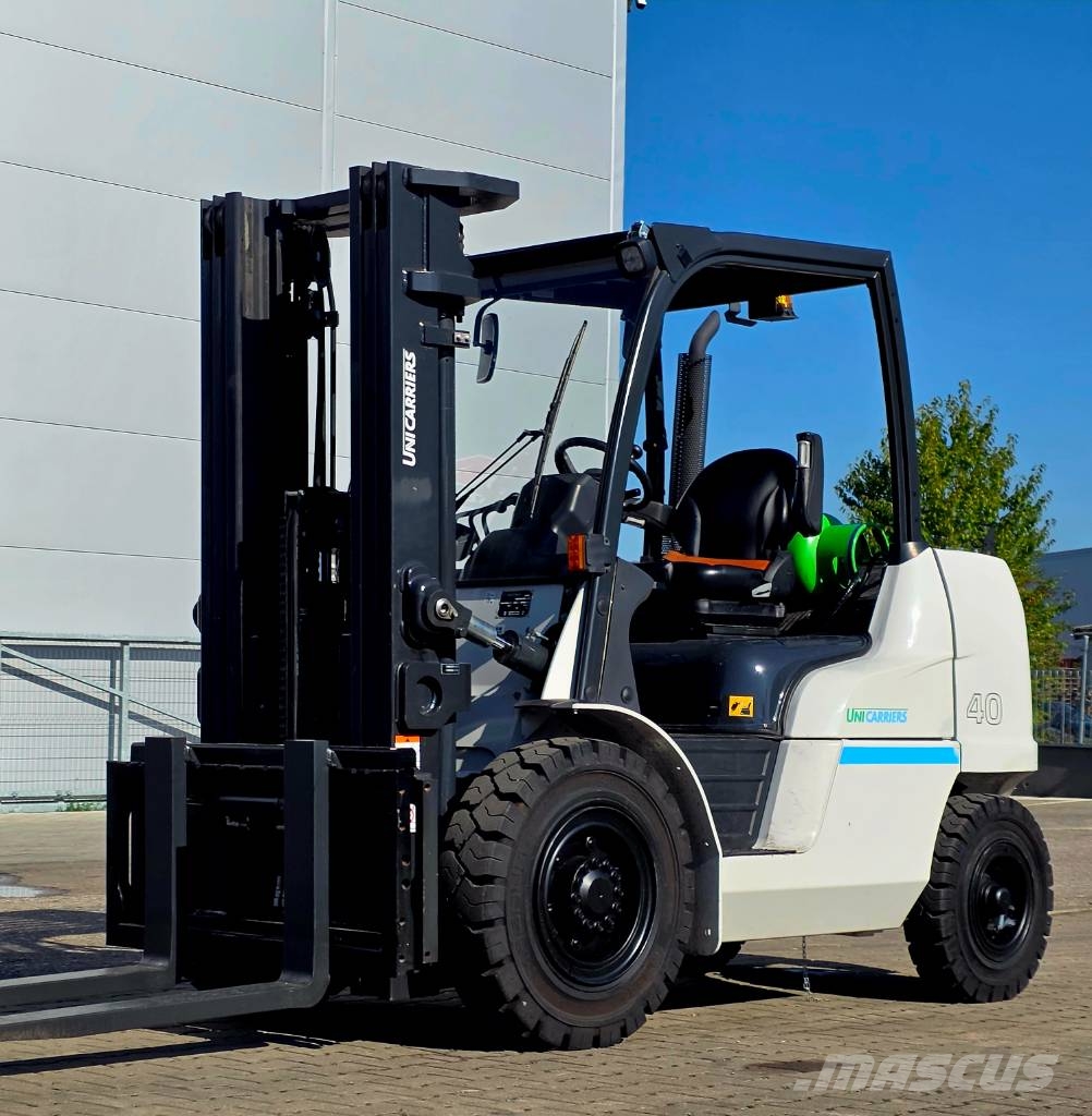 UniCarriers J2F4F40   FG40NT GX-40 DEMO شاحنات LPG