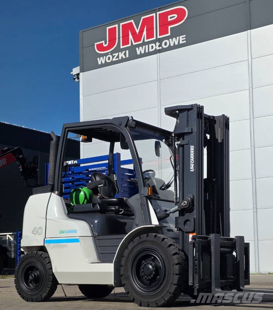 UniCarriers J2F4F40   FG40NT GX-40 DEMO شاحنات LPG