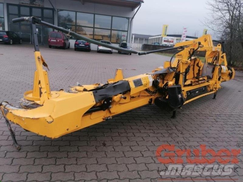 New Holland FIE 471 ملحقات الحصادات