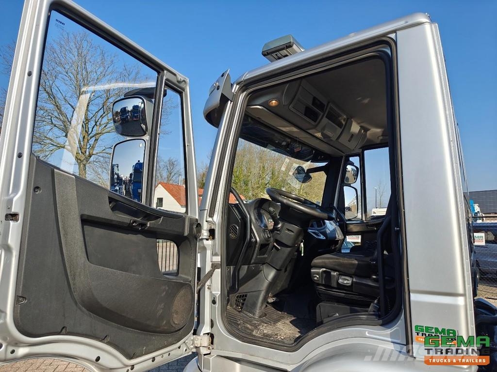 Iveco Eurocargo 120-250 4x2 Day Cab (3 pers) Euro6D - Om Vehículos de reciclaje