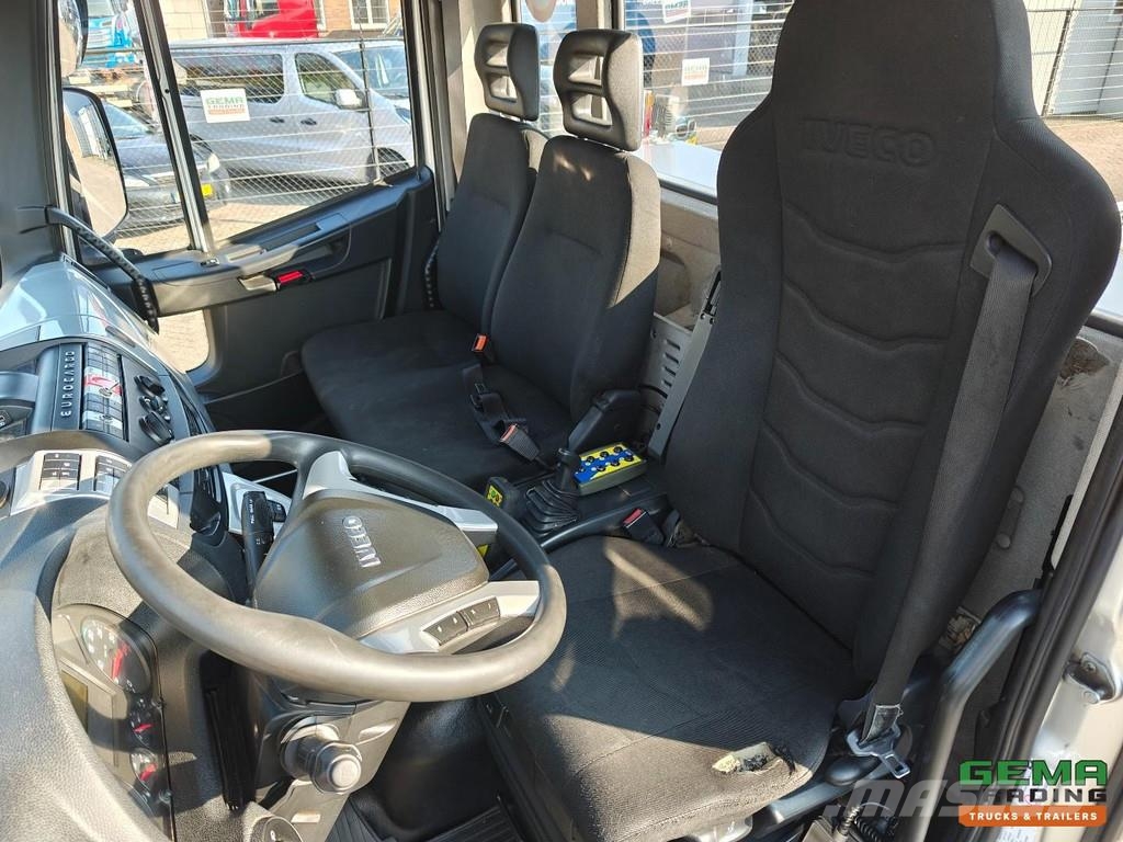 Iveco Eurocargo 120-250 4x2 Day Cab (3 pers) Euro6D - Om Vehículos de reciclaje