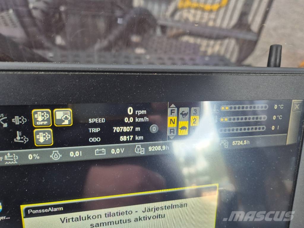Ponsse GAZELLE 8W Vyvážecí traktory
