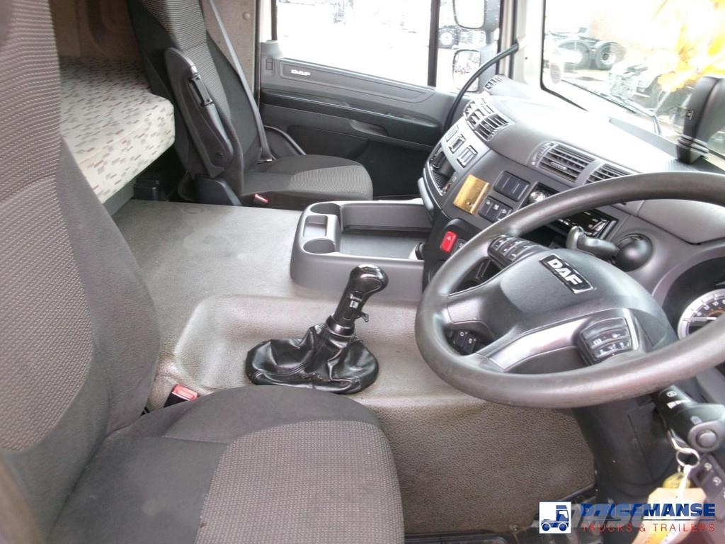 DAF CF 440 8x2 RHD + Hiab XS 477 E-6 HiDuo Guindastes todo-terreno
