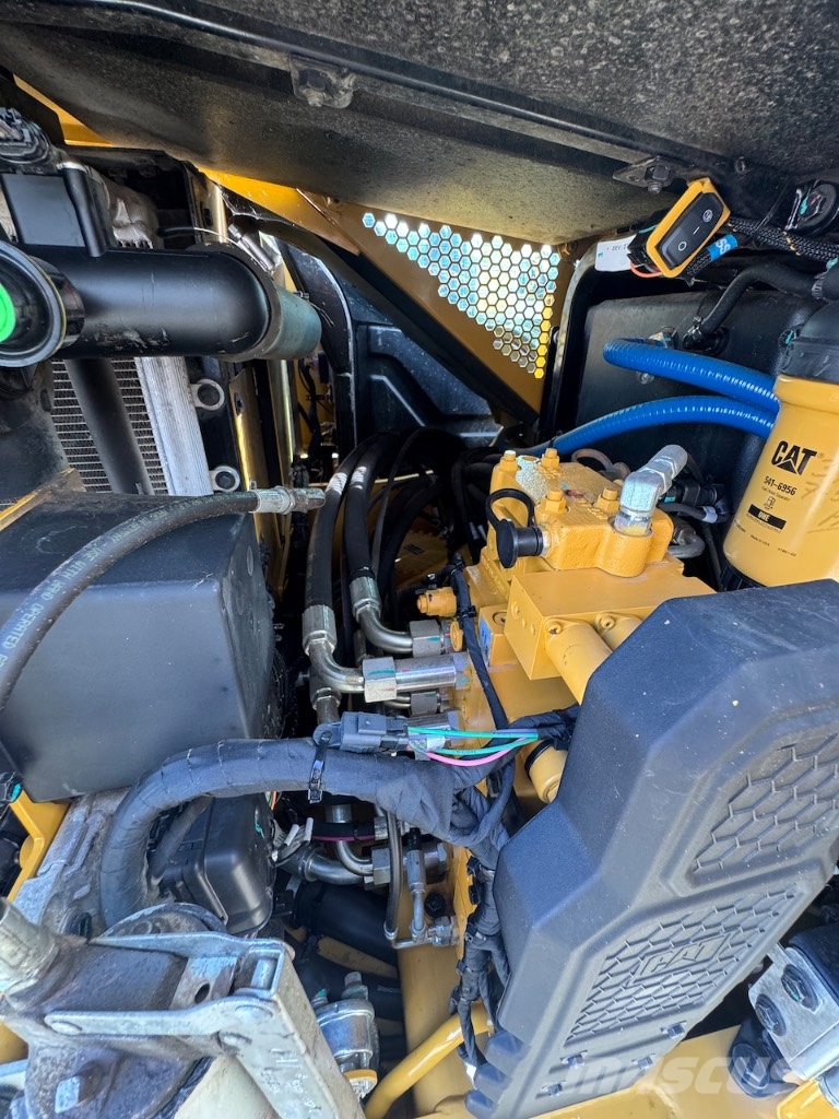 CAT 308 CR Малые экскаваторы 7т-12т