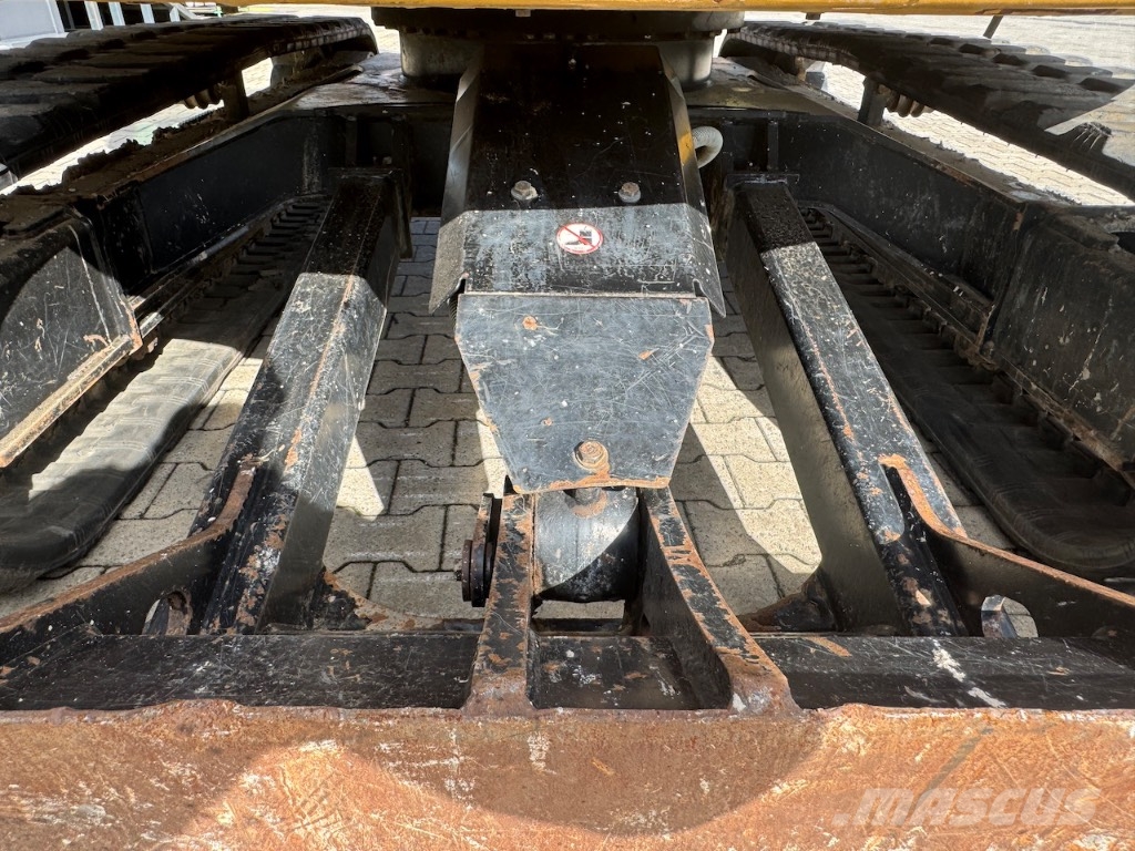 CAT 308 CR Малые экскаваторы 7т-12т