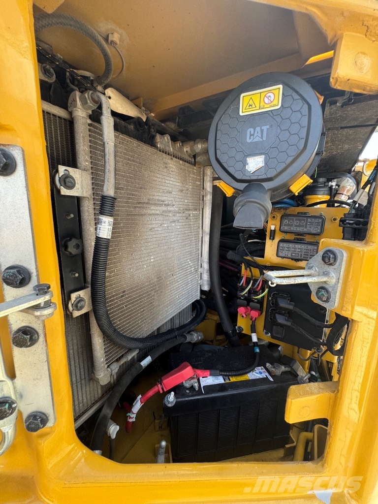 CAT 308 CR Малые экскаваторы 7т-12т