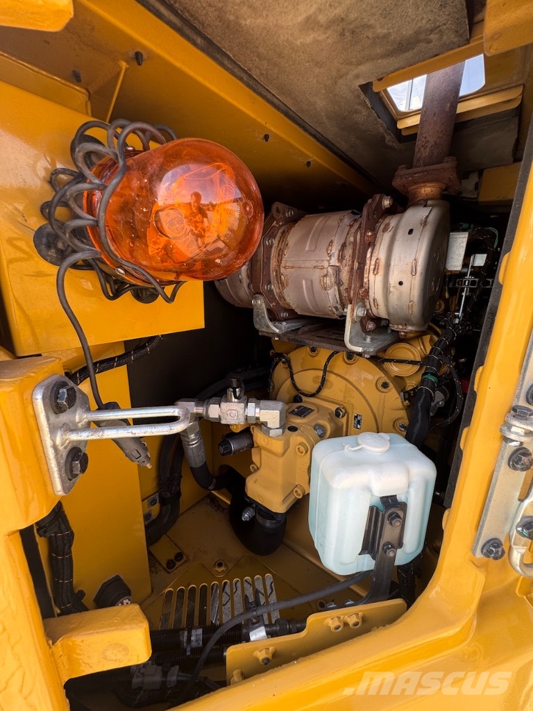 CAT 308 CR Малые экскаваторы 7т-12т