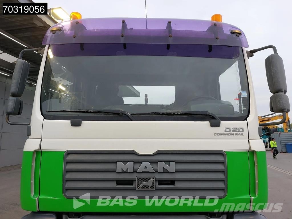 MAN TGA 18.310 4X2 14 tons hooklift steelsuspension Ma Вантажівки з гаковим підйомом