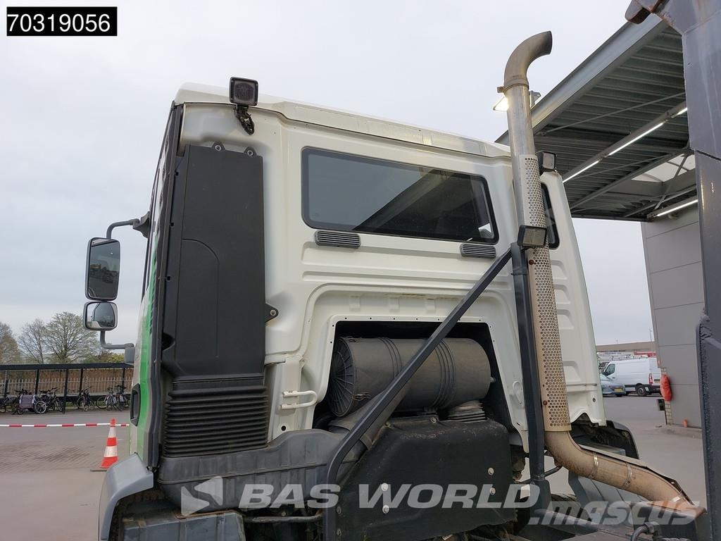 MAN TGA 18.310 4X2 14 tons hooklift steelsuspension Ma Вантажівки з гаковим підйомом