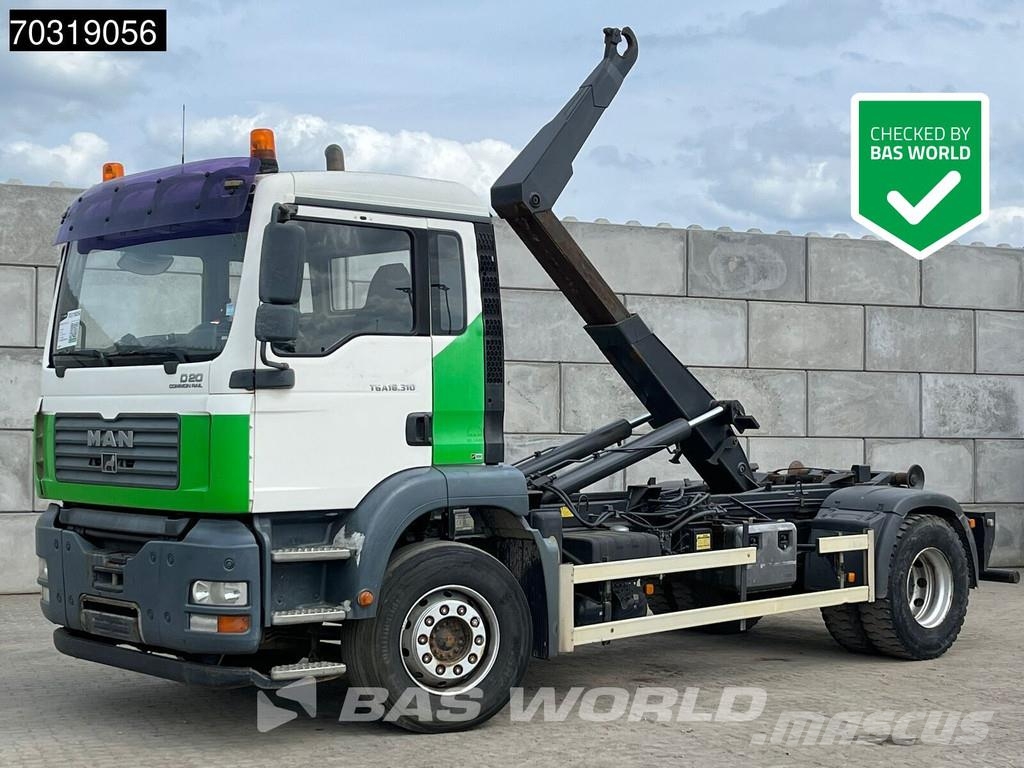 MAN TGA 18.310 4X2 14 tons hooklift steelsuspension Ma Вантажівки з гаковим підйомом