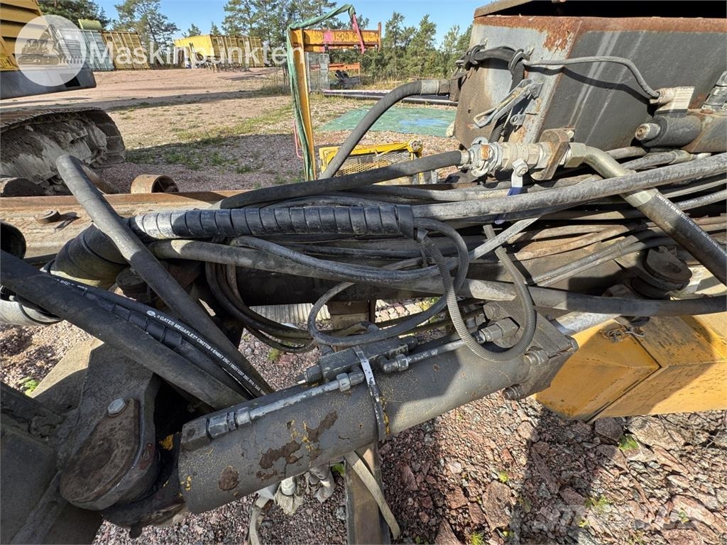 Volvo EC230B Rupsgraafmachines