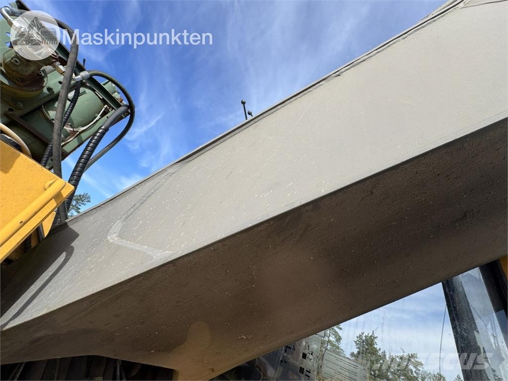 Volvo EC230B Rupsgraafmachines