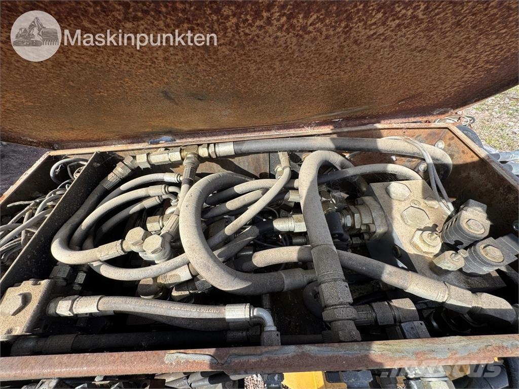 Volvo EC230B Rupsgraafmachines
