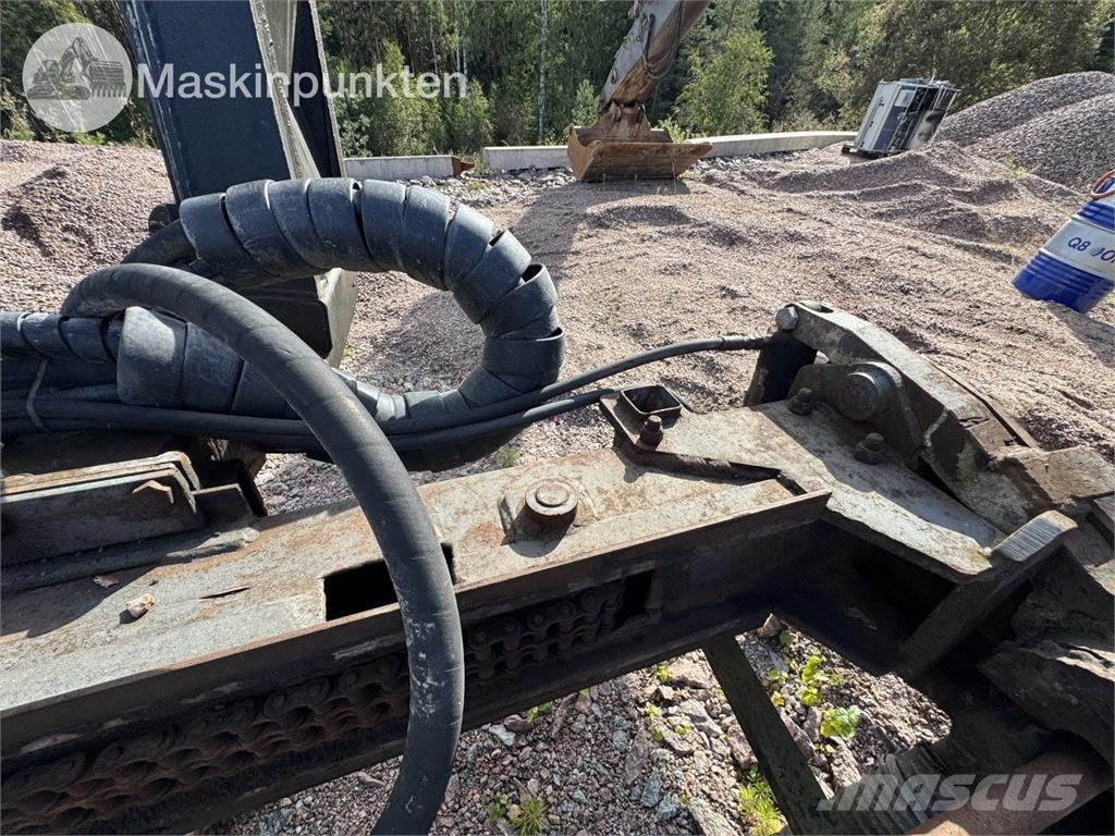 Volvo EC230B Rupsgraafmachines
