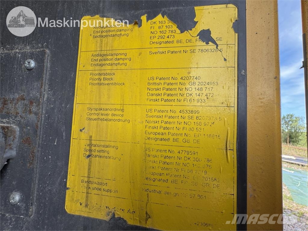 Volvo EC230B Rupsgraafmachines
