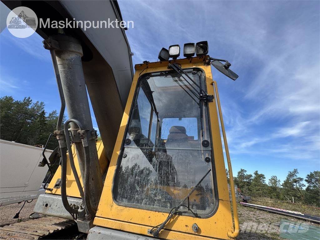 Volvo EC230B Rupsgraafmachines