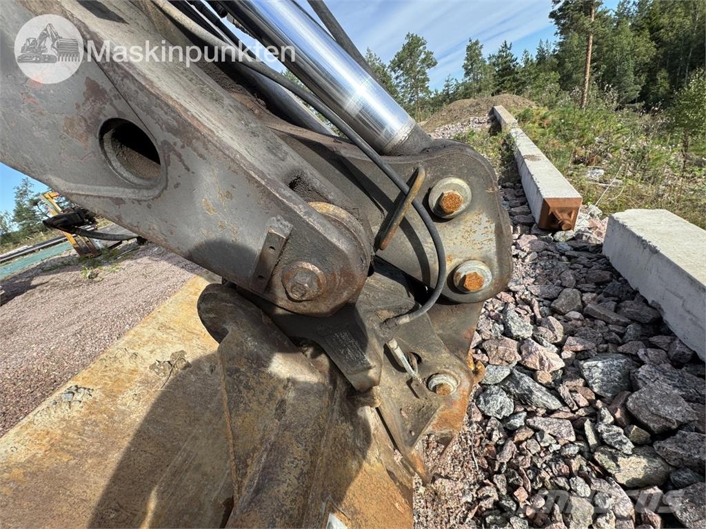 Volvo EC230B Rupsgraafmachines