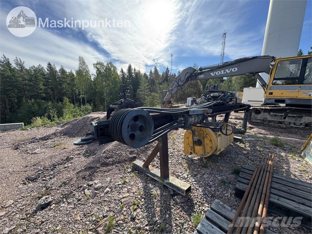 Volvo EC230B Rupsgraafmachines