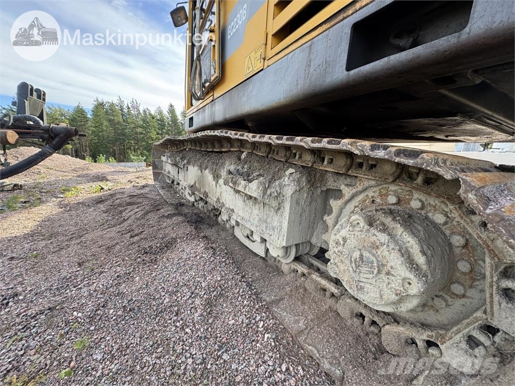 Volvo EC230B Rupsgraafmachines