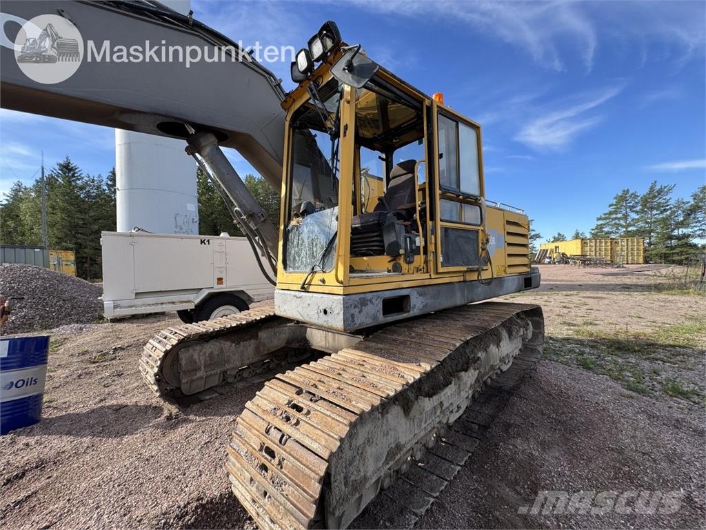 Volvo EC230B Rupsgraafmachines