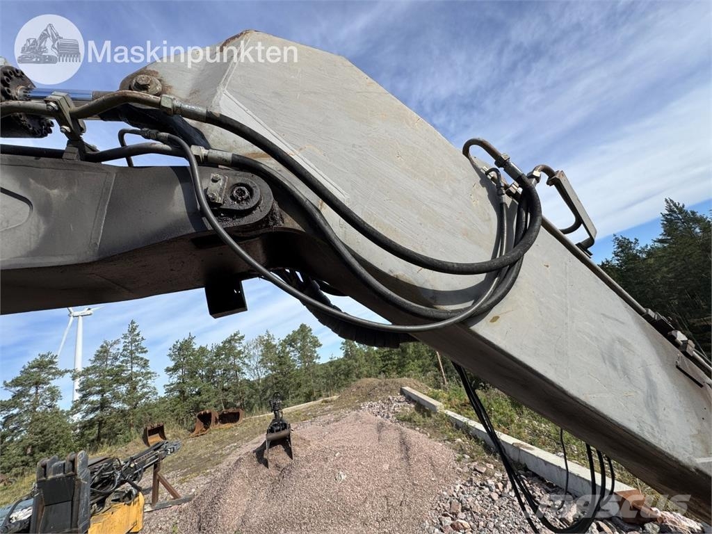 Volvo EC230B Rupsgraafmachines