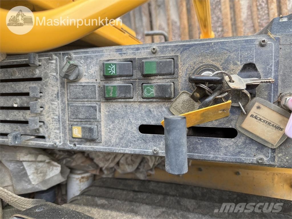 Volvo EC230B Rupsgraafmachines