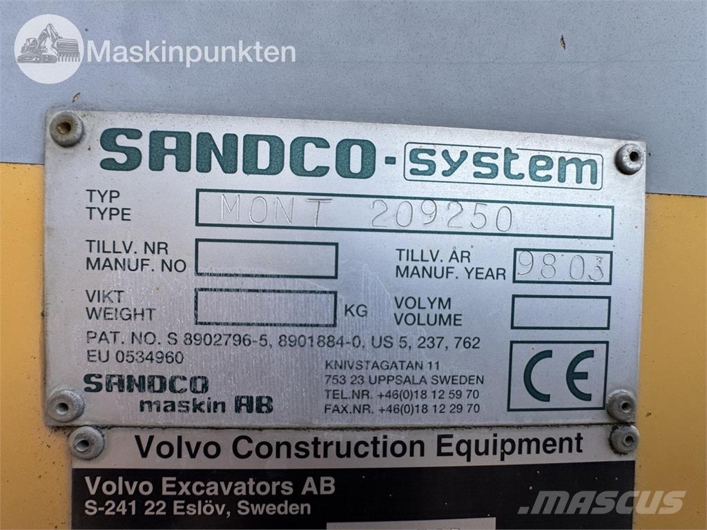 Volvo EC230B Rupsgraafmachines