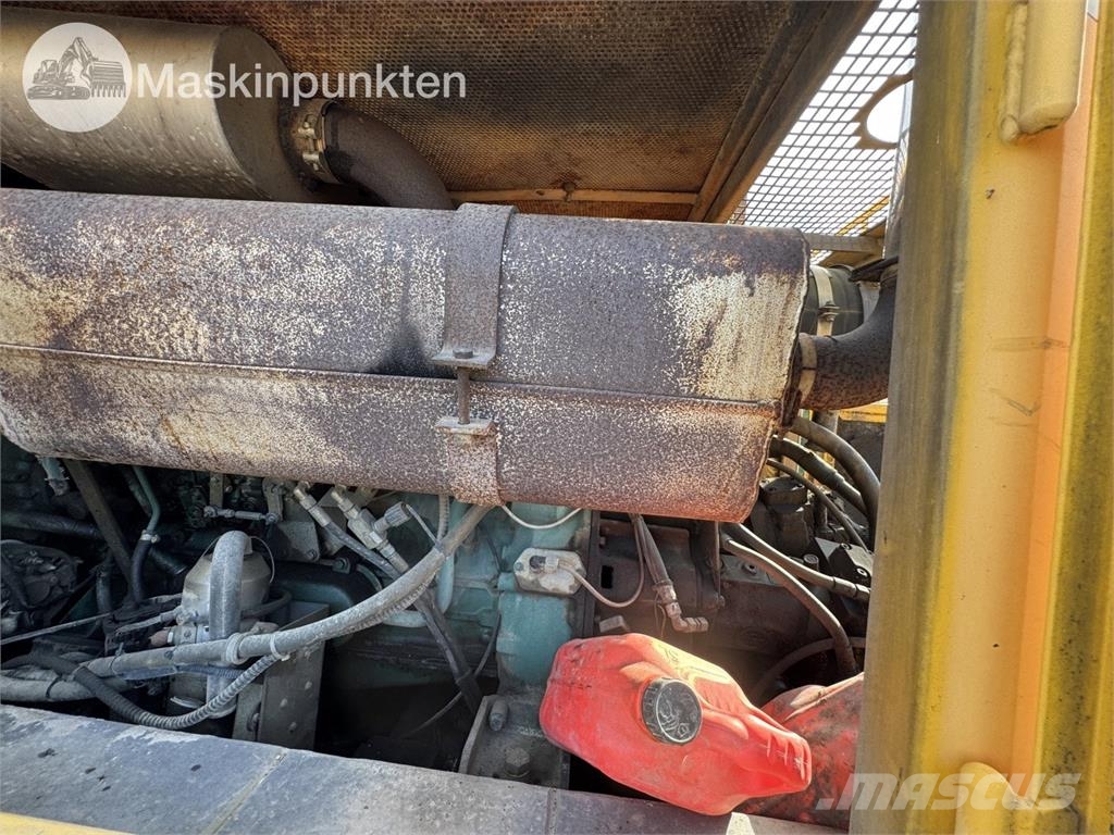 Volvo EC230B Rupsgraafmachines
